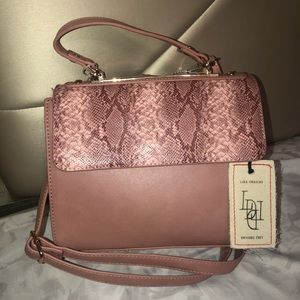 Women pink handbag